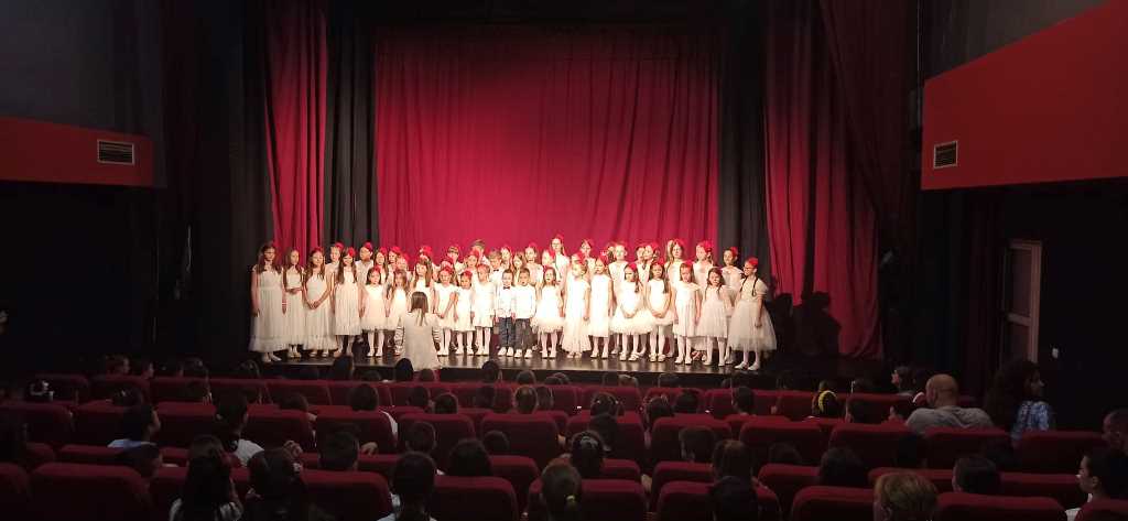 Mali hor OMS Vojin Komadina