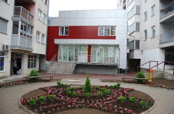 ZVORNIK DOM OMLADINE