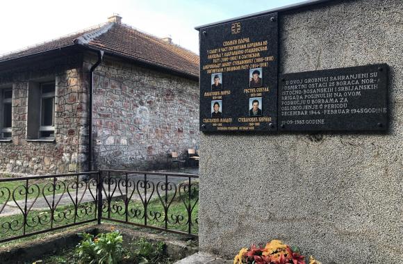 spomenik lijesanj
