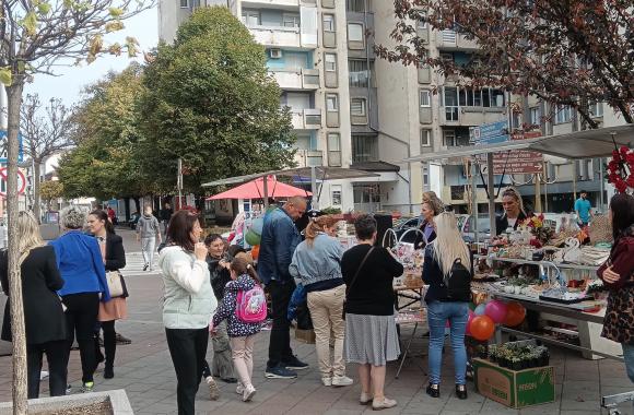humani bazar Maja