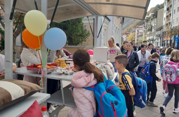 humani bazar Maja