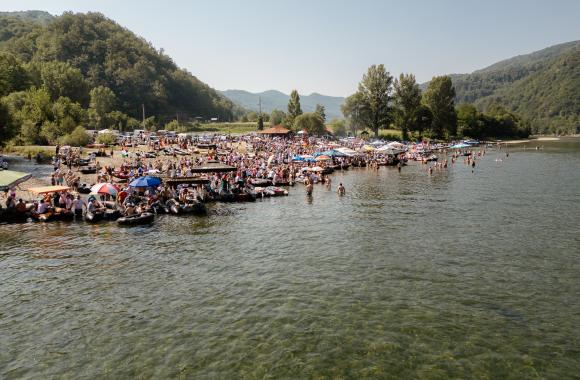 regata ljubovija