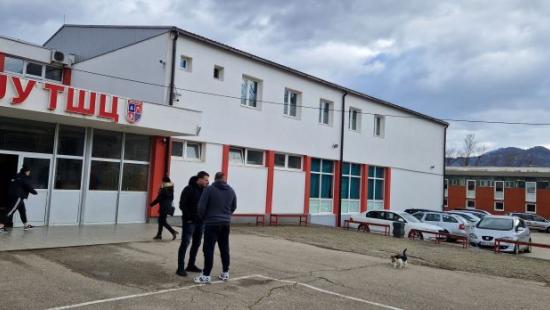 IZBORI KARAKAJ